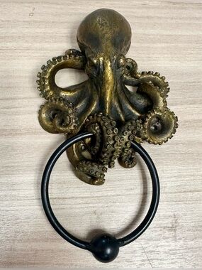 Pacific Giftware Kraken Octopus Door Knocker Aged Bronze Finish W Cast Iron Ring